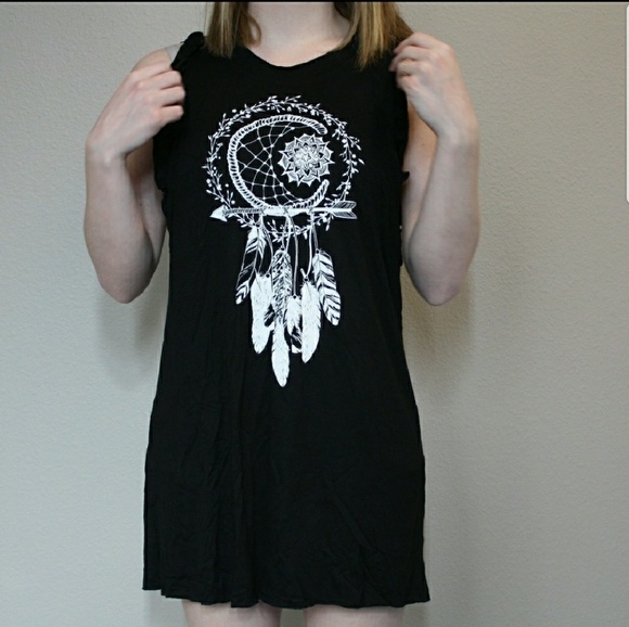 Last 1💕Medium!Boho Dreamcatcher Ruffle Tank Tunic - Picture 2 of 5